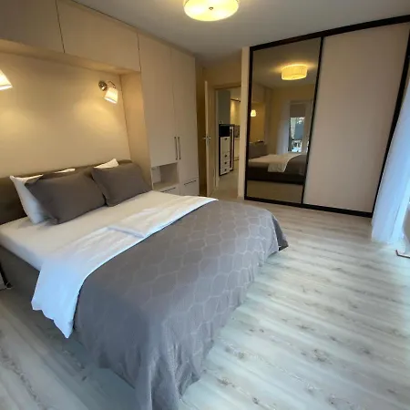 Sunny Apartment, 5Min To The Sea. Parking. Self Check In. Palanga Eksteriør billede